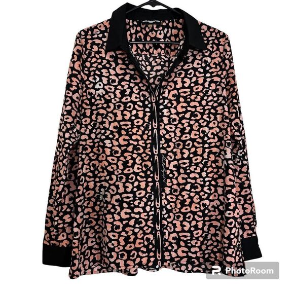 KARL LAGERFELD PARIS PINK BLACK ANIMAL PRINT‎ LONG SLEEVE BUTTON UP SHIRT LARGE - Picture 1 of 12